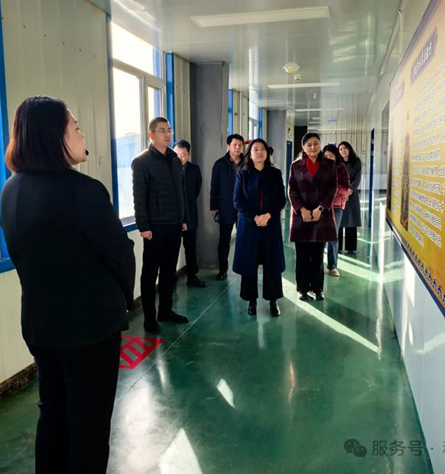 楊煥枝市長深入制藥企業(yè)  聚焦中蒙醫(yī)藥產(chǎn)業(yè)發(fā)展